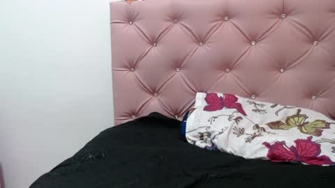    online show from March 27, 7:15 pm