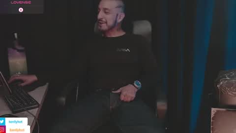 Kenlly online show from April 2, 12:40 am