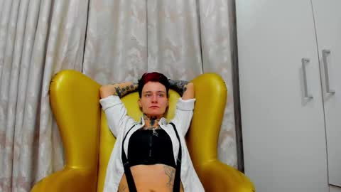 Sellena and Kenny online show from November 30, 7:43 pm