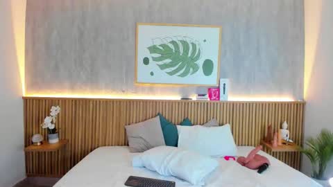 kenya  online show from December 20, 8:49 pm