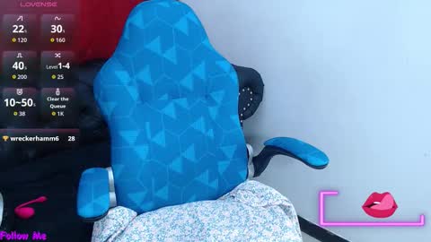 K E R L Y online show from November 7, 4:31 pm