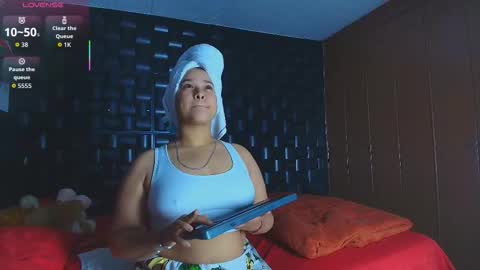 KESHA online show from February 2, 5:59 am