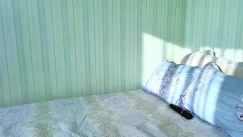 Snapshot of kettimi chatting on February 26, 6:40 am Catherine online show from February 26, 6:40 am