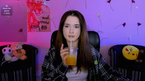 ketty_kitt online show from June 5, 7:08 pm