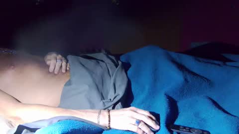 Snapshot of kevin1a chatting on February 24, 3:23 am Kevin online show from February 24, 3:23 am