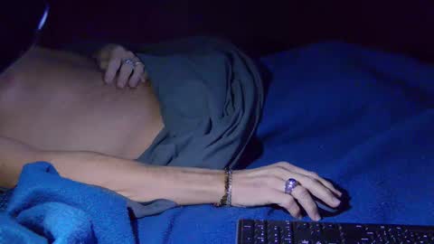 Snapshot of kevin1a chatting on February 20, 7:12 am Kevin online show from February 20, 7:12 am