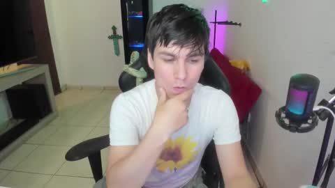 Kevin online show from February 7, 11:52 pm