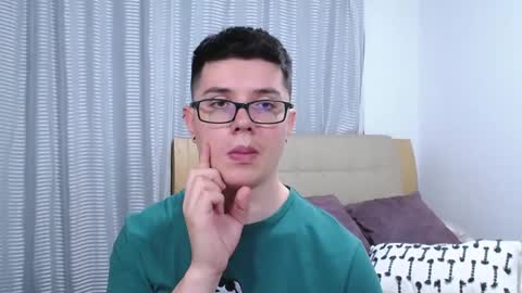 Kevin online show from May 23, 2:40 am