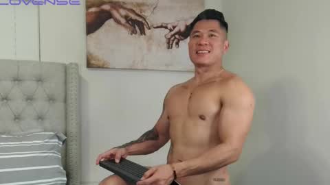 kevinkham online show from February 10, 12:35 am