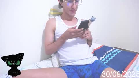 kevin 31lopez independent model online show from October 1, 2:10 am