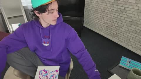 kevinstrike online show from April 3, 1:51 pm