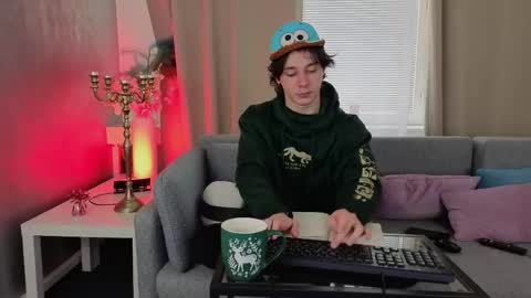 kevinstrike online show from April 21, 1:29 pm