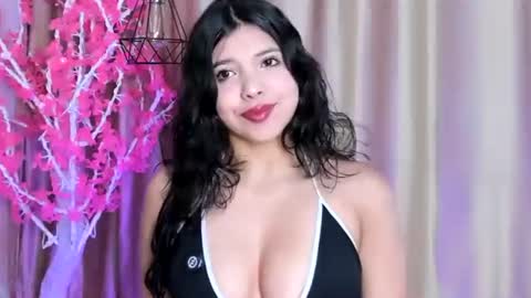 Keyla noa online show from May 5, 11:38 am