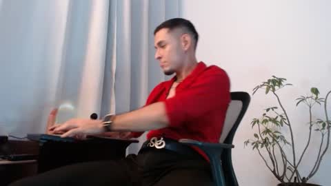 KhalicaN online show from March 2, 10:00 am