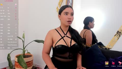 khateandersson online show from April 7, 6:54 pm