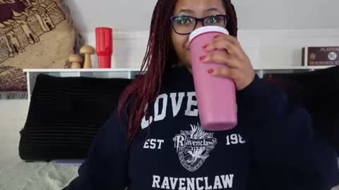 Khaya online show from January 16, 4:38 pm