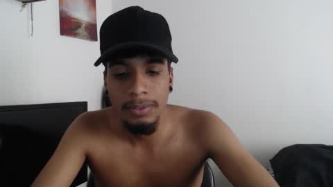 khevinlopezonig online show from October 9, 5:07 pm