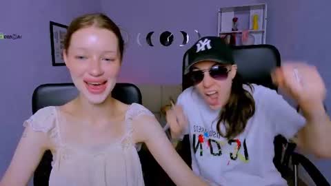 khloebeauty online show from June 24, 5:36 am