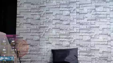 Kiara Zahiri online show from December 1, 11:30 am