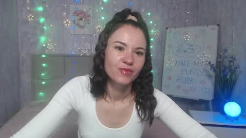 Kara online show from October 4, 5:33 pm