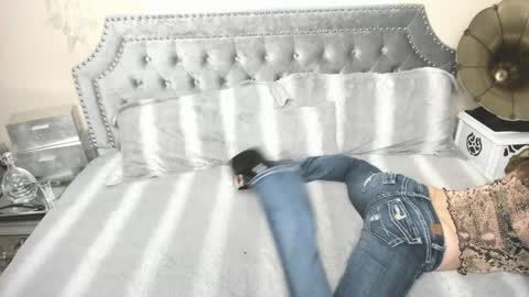 Kia Rose online show from December 22, 7:11 am