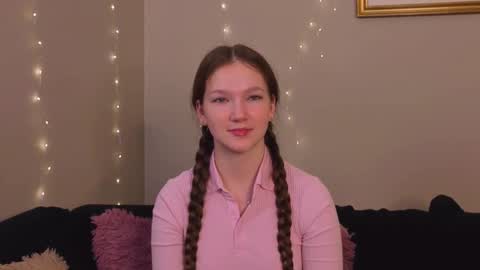 Melvi online show from December 1, 8:01 am