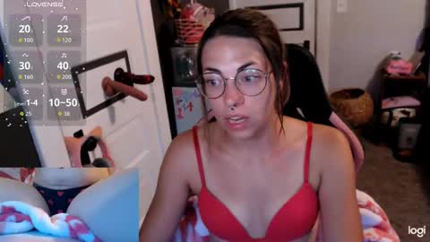 Kiersten online show from September 29, 2:21 am