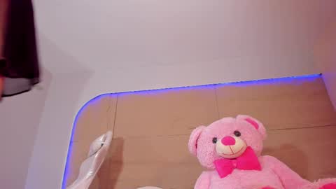 KIM COOPER online show from February 17, 10:07 am