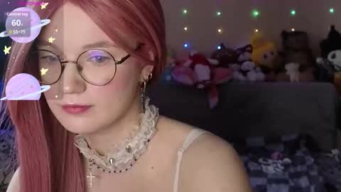 kiki_blue_eyes online show from February 21, 6:27 am