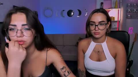 kiki_swan online show from July 11, 9:12 am
