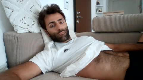 kikkus01 online show from July 12, 1:25 pm