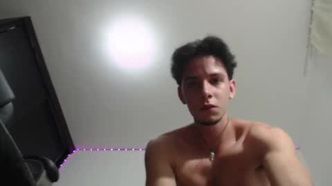 killua_parker online show from February 12, 5:11 am