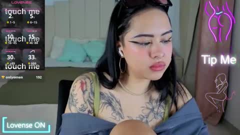 Kim online show from December 18, 8:59 pm