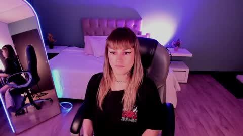 Kim Jeins666 online show from April 14, 12:52 pm