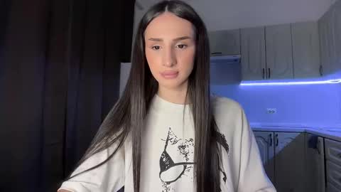 Kim Oberlin online show from March 14, 5:17 pm