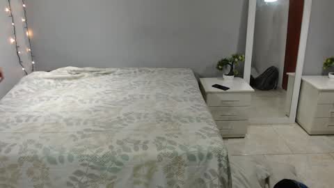 Kim  Yuk online show from January 9, 7:50 pm