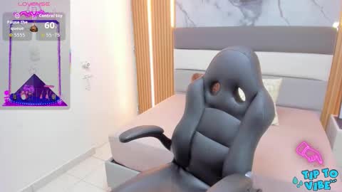 KAREN  online show from September 23, 7:53 pm