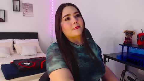 KimGeorgia online show from January 21, 11:55 pm