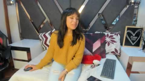 Kimy online show from March 29, 3:35 pm