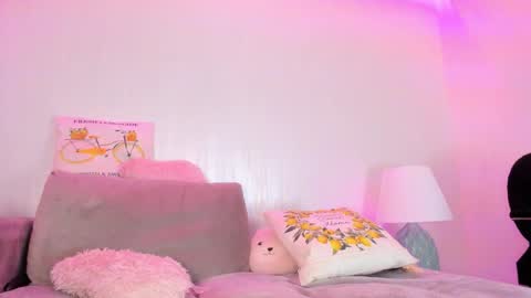 Natalie online show from March 21, 5:24 am