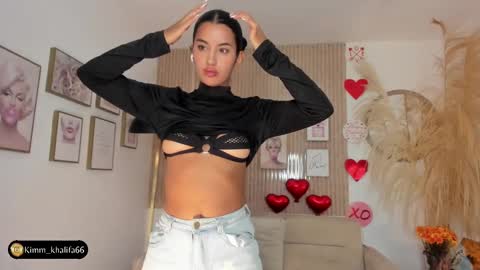 Kim  online show from February 18, 10:36 pm