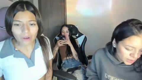 kimmi online show from September 30, 11:26 pm