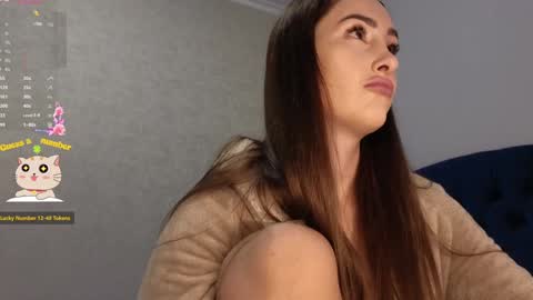 Snapshot of kimmie_ chatting on October 24, 5:36 pm Kimmie online show from October 24, 5:36 pm
