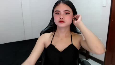 kim ejara online show from March 2, 4:50 am