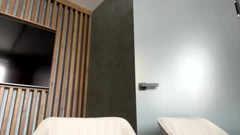 Kimmy online show from February 14, 10:17 am