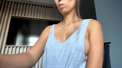 Kimmy online show from October 1, 1:21 pm