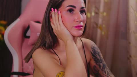 KimSkye online show from March 10, 4:38 am