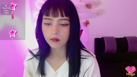 Snapshot of kind_scarlett chatting on December 6, 2:08 am Kind Scarlett online show from December 6, 2:08 am