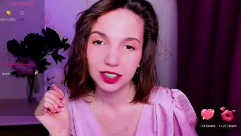 Hazel online show from April 3, 6:04 pm