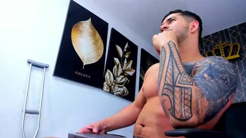 Angel Falconer online show from October 2, 3:05 am